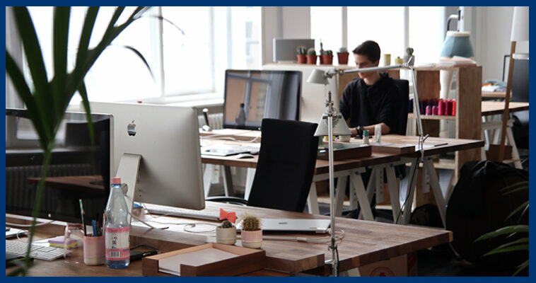 Beneficios del CRM en Contabilidad: Notificaciones y Recordatorios Un CRM en contabilidad puede enviar notificaciones y recordatorios para evitar olvidos y descuadres en las cuentas.